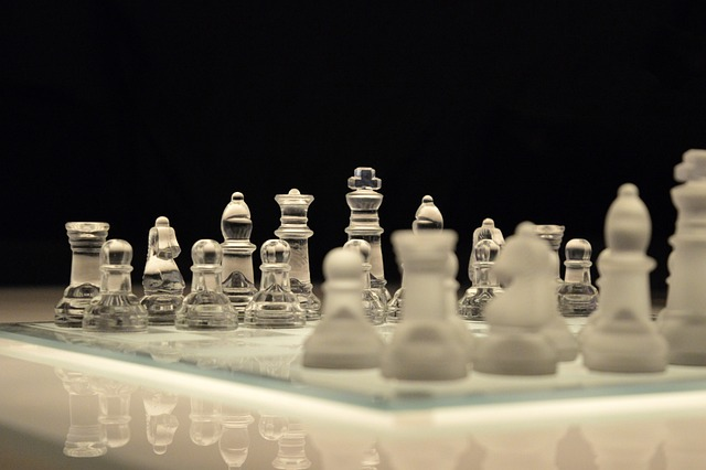 chessboard representing how the search catalog performance dashboard helps with business intelligence